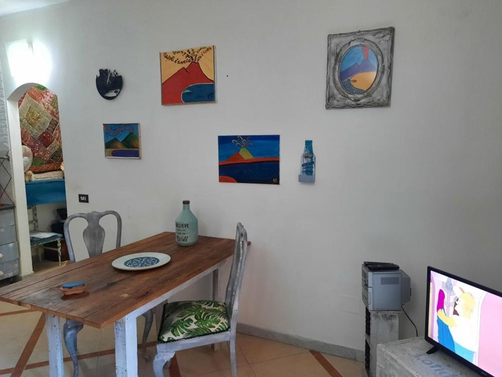 La Casa Nella Roccia Leilighet Napoli Eksteriør bilde