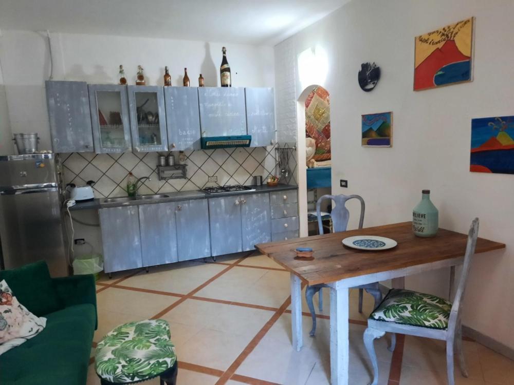 La Casa Nella Roccia Leilighet Napoli Eksteriør bilde