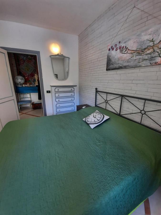 La Casa Nella Roccia Leilighet Napoli Eksteriør bilde